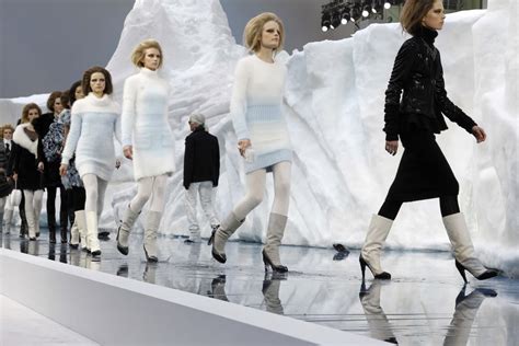 chanel fall 2010 iceberg|Chanel iceberg 2010.